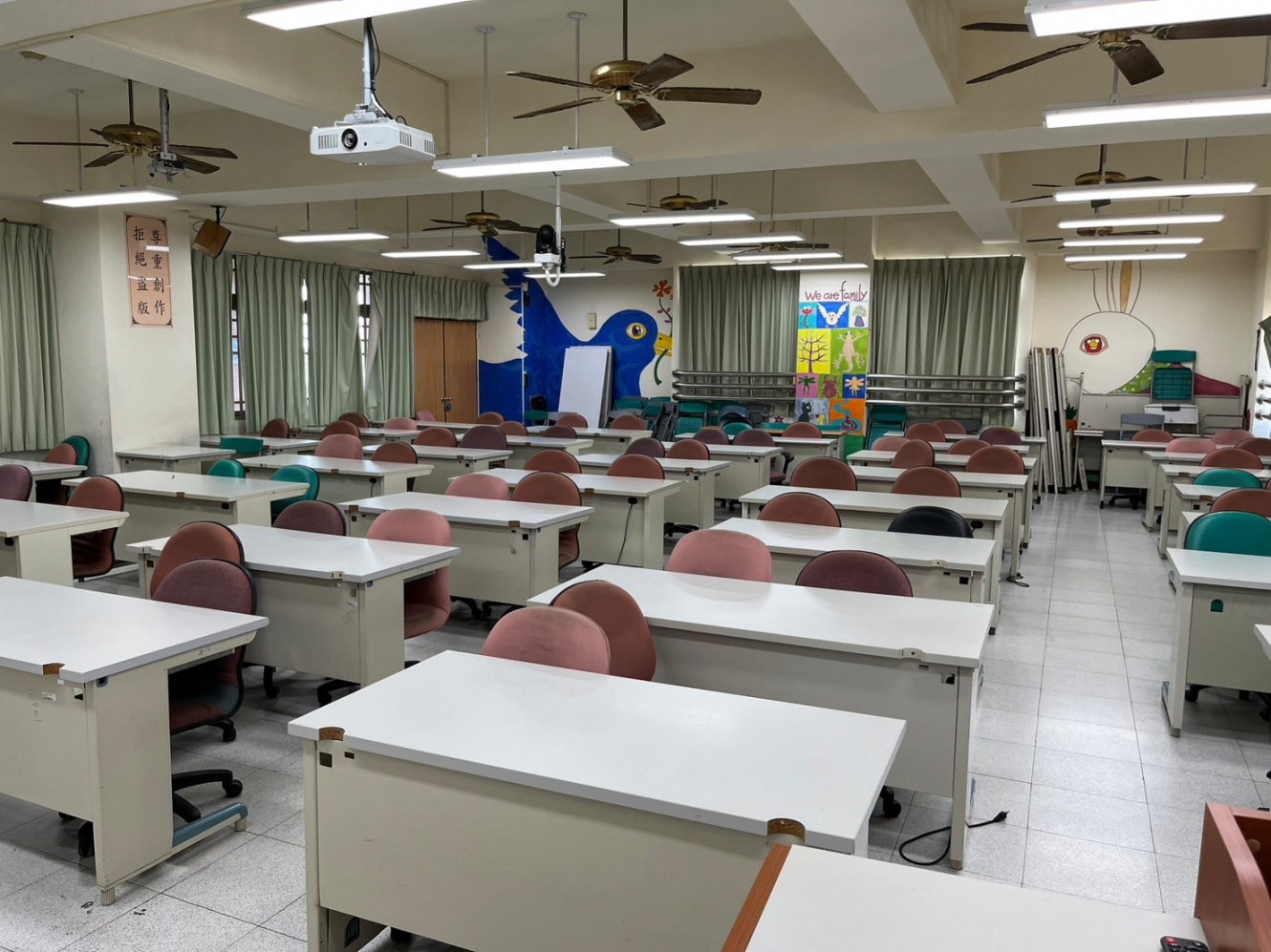 614教室照片